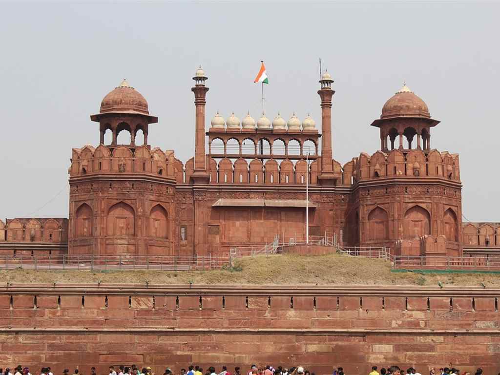 Red Fort Tourist Place