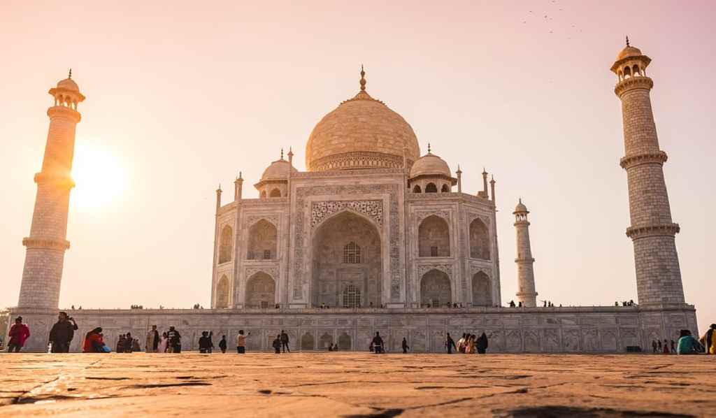 Taj Mahal Tourist Place